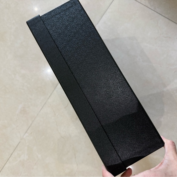 Chanel Box - Picture 4 of 11